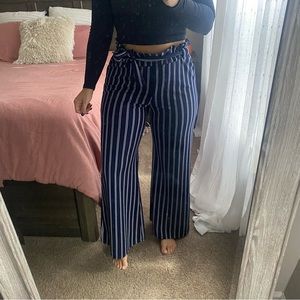 Palazzo pants with waist tie